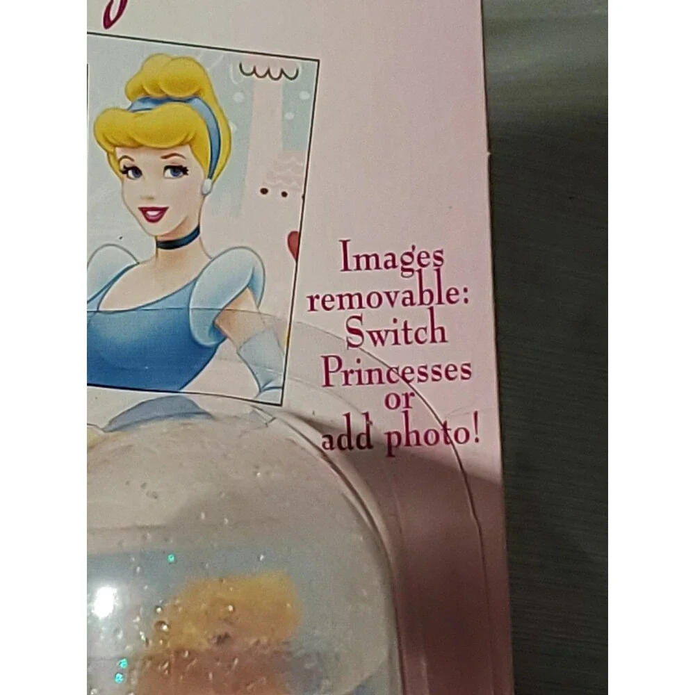 Vntg. 90's/Y2K Disney Princess Party Favor/4 Water Globes/NOS/Deadstock/Hallmark